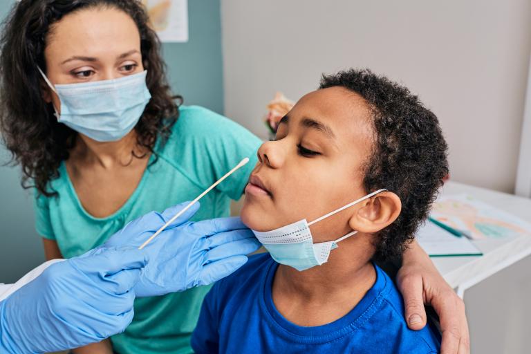 Asthma and nasal swab - Mask and glove - shutterstock_1917031025.jpg